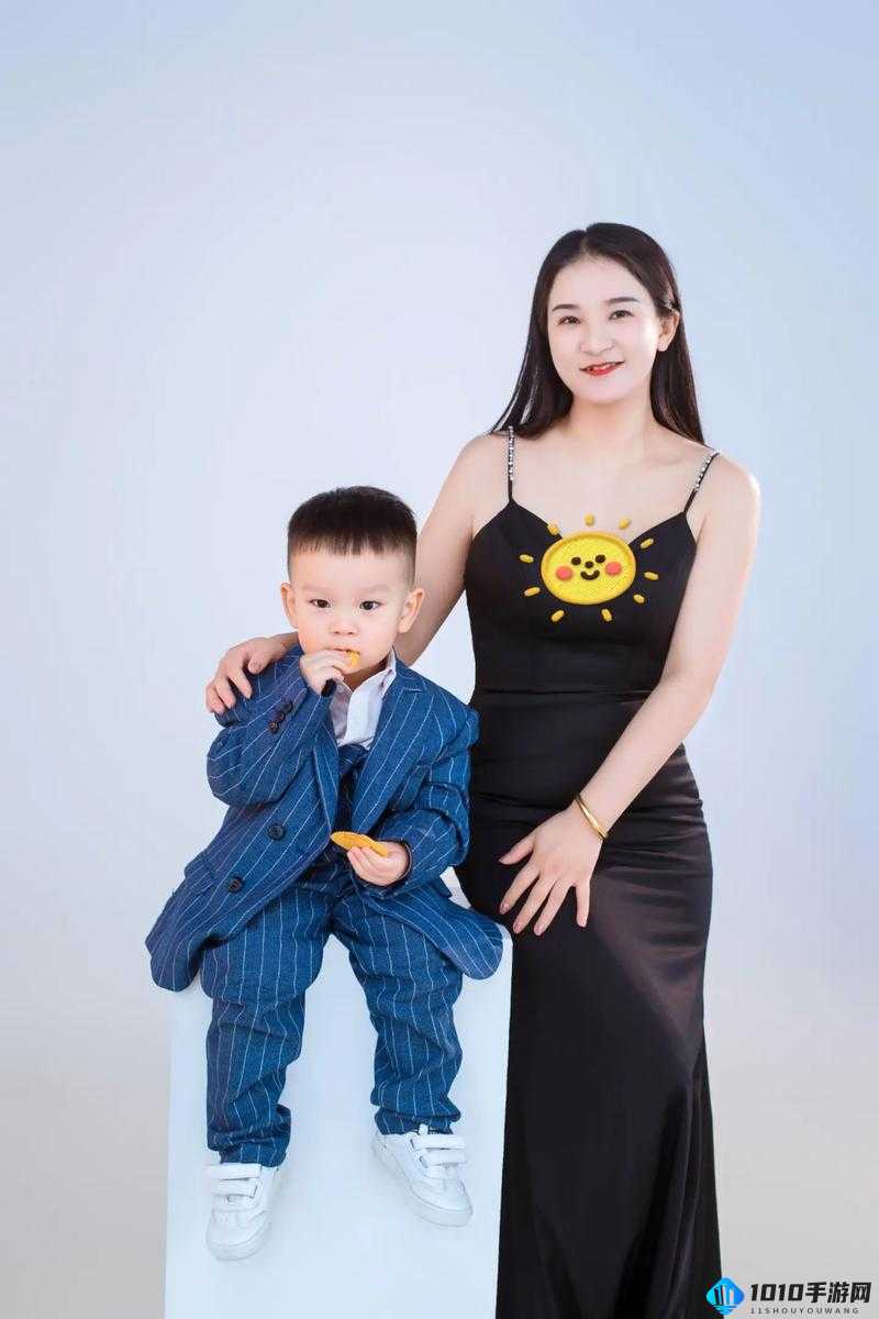 呆哥少妇：家庭主妇的别样生活