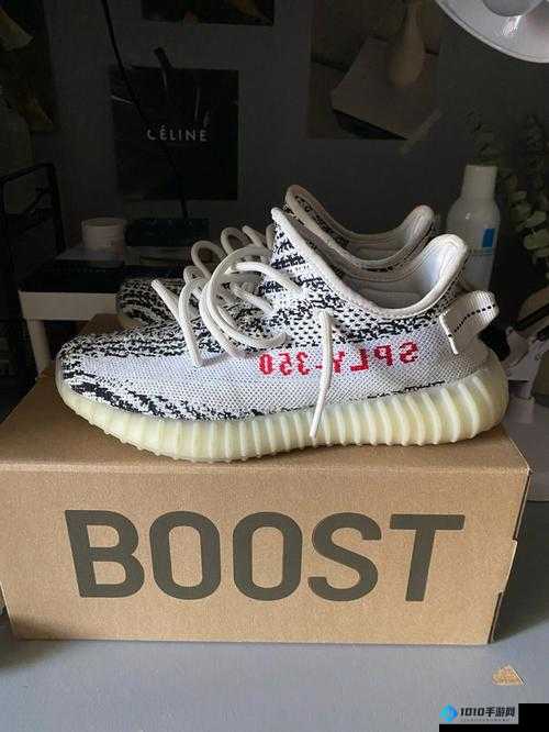 yeezy380 蜜桃粉和白色：设计亮点解析