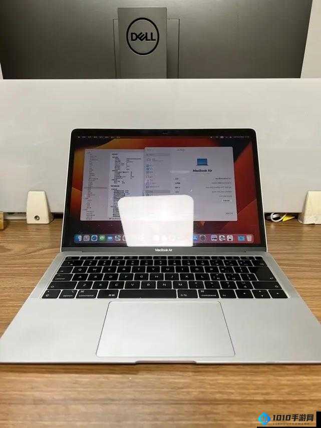 18-19MACBOOKAIRHD-性能与魅力的展现